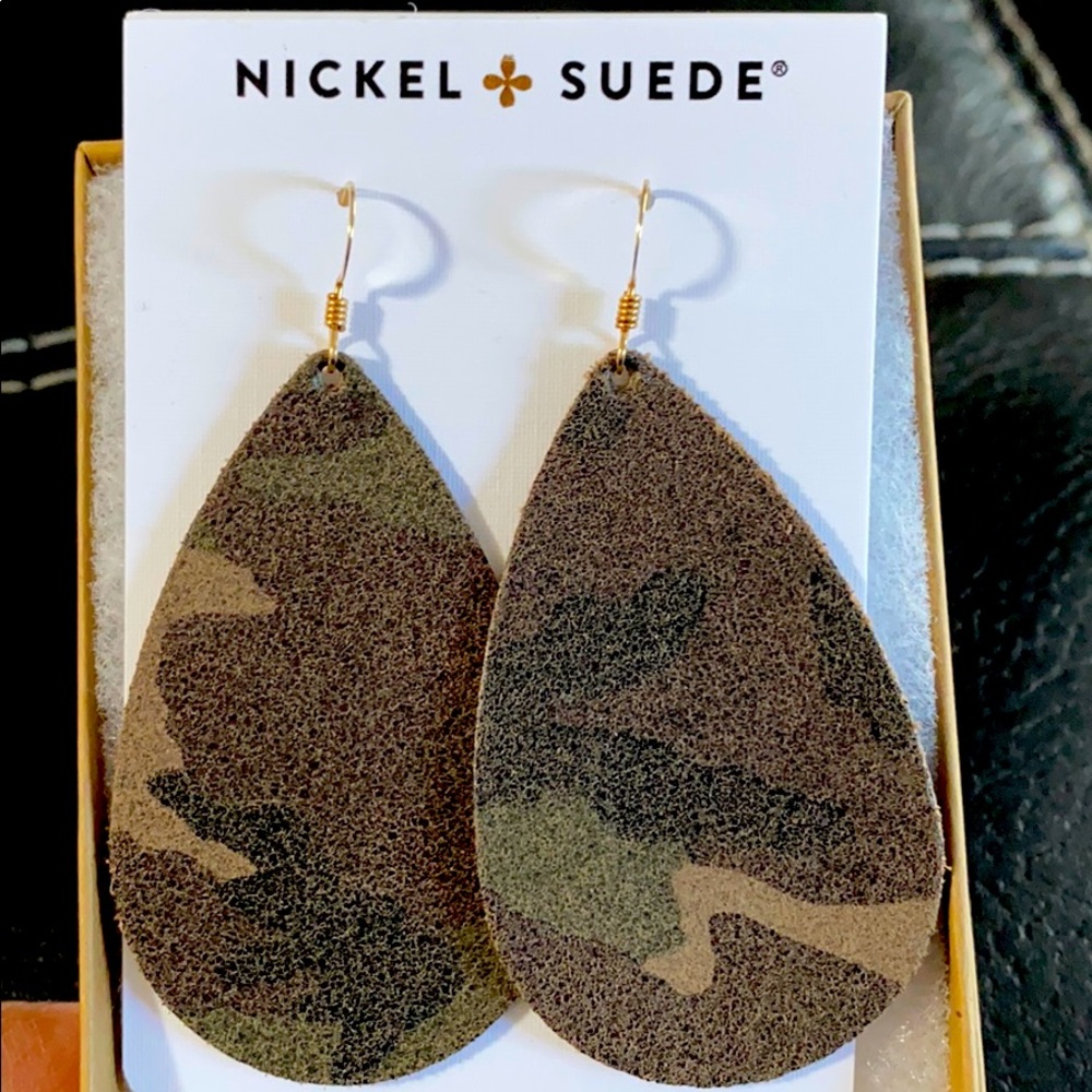 Nickel & Suede GUC Medium (1st generation) Camos.